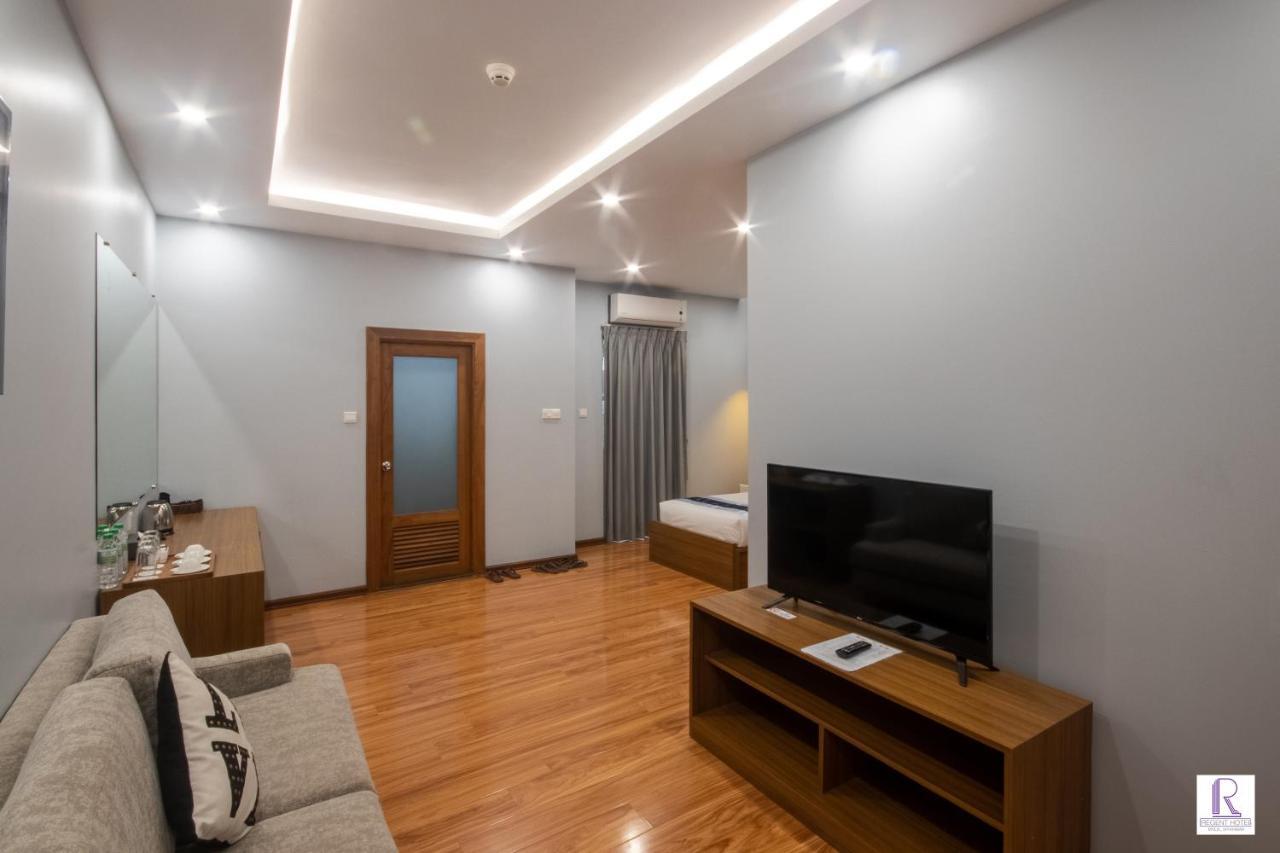 Regent Hotel Myeik Esterno foto