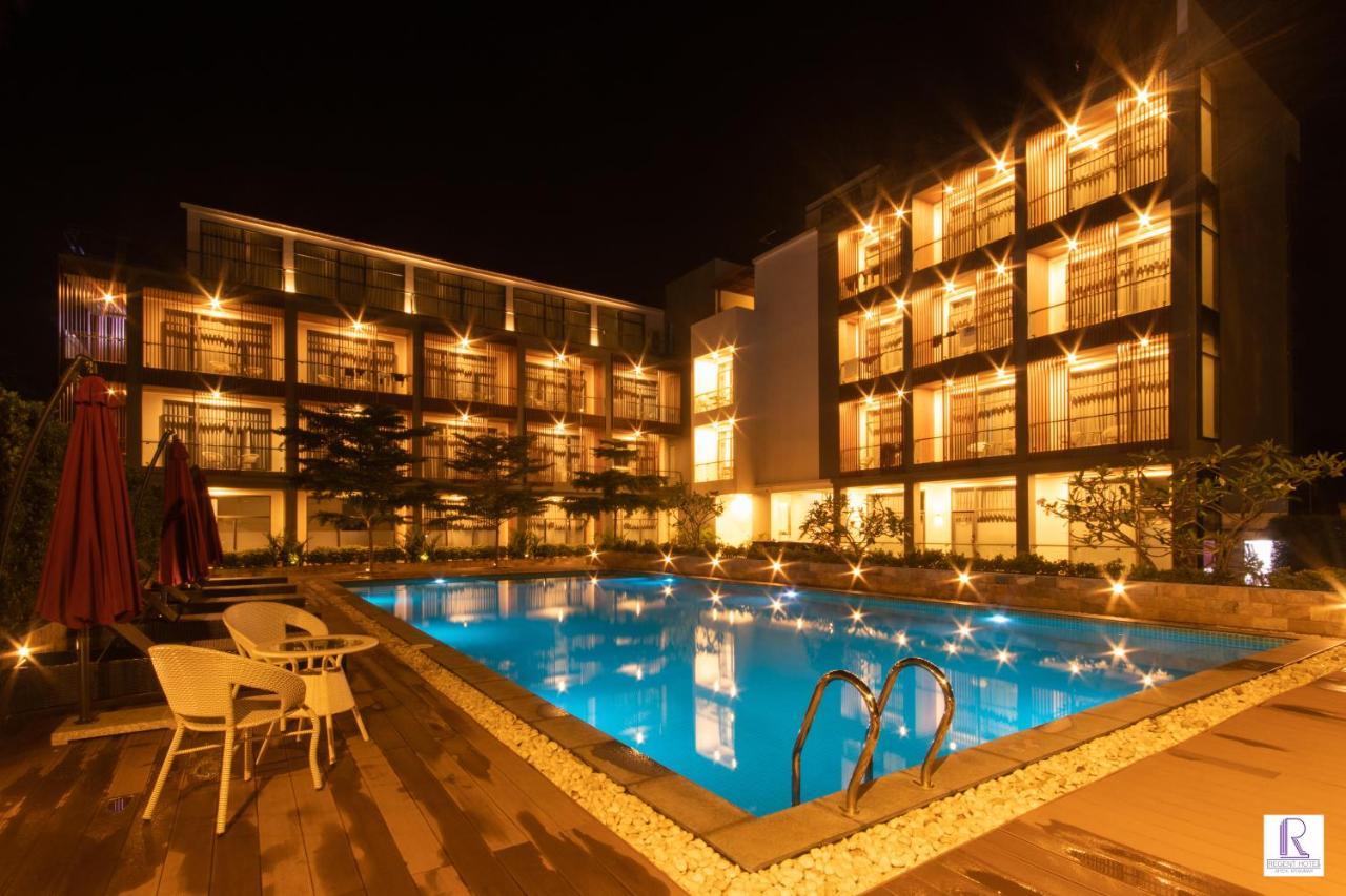 Regent Hotel Myeik Esterno foto
